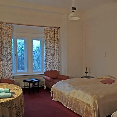 Schloss Helmsdorf 2* Stolpen