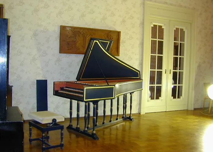 Schloss Helmsdorf 2*